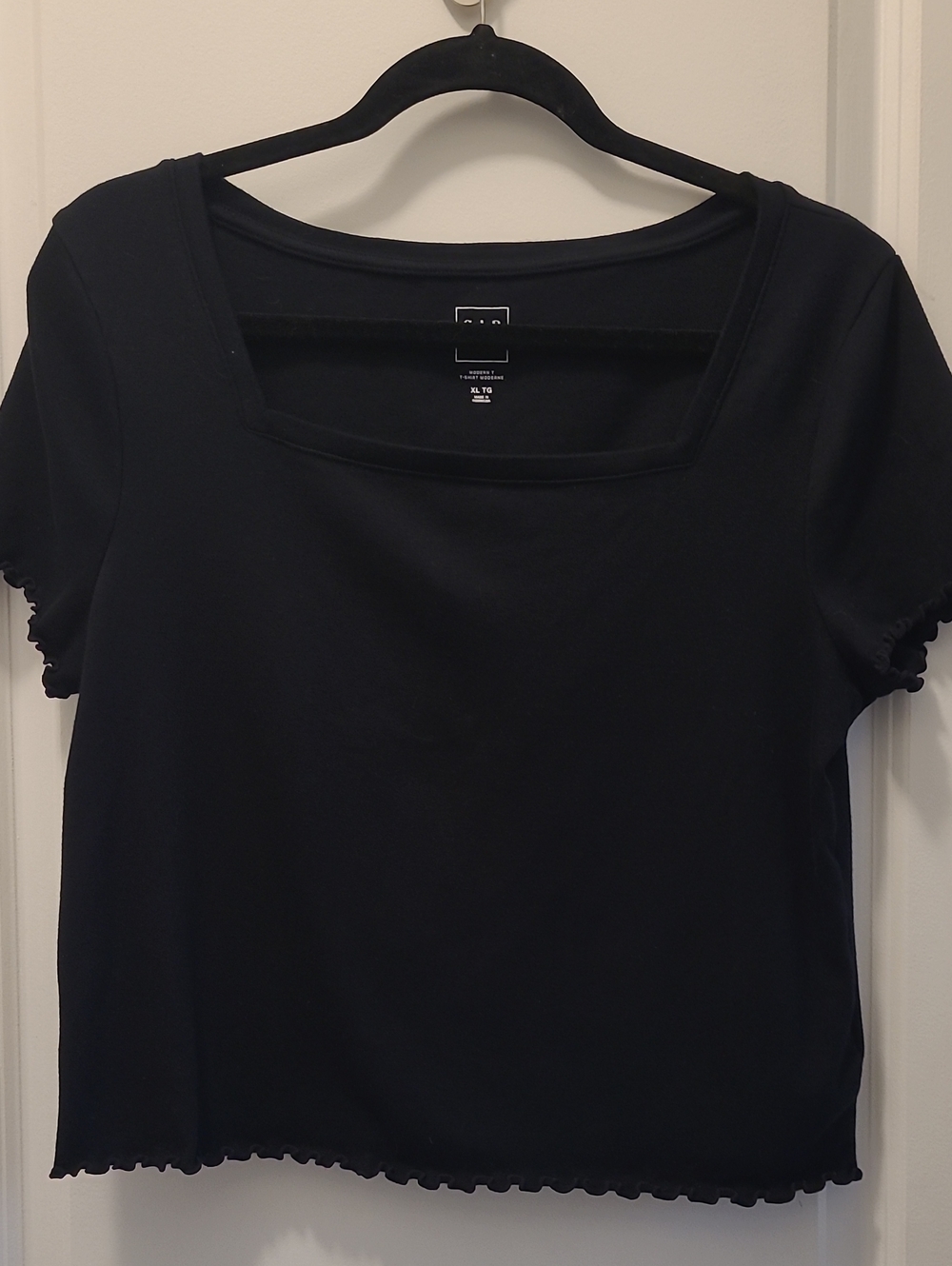 GAP Black Square Neck Lettuce-Edge Crop Tee